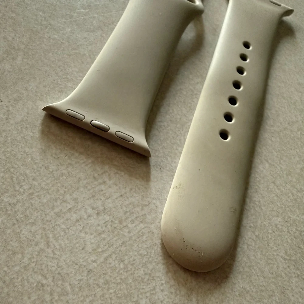 41Mm Apple Watch Band - Starlight with S-L Sizes